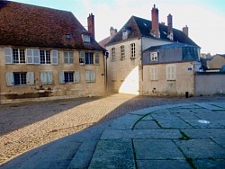Bourges, vue de la place Etienne Dolet.