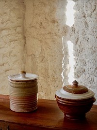 une boîte, une soupière.